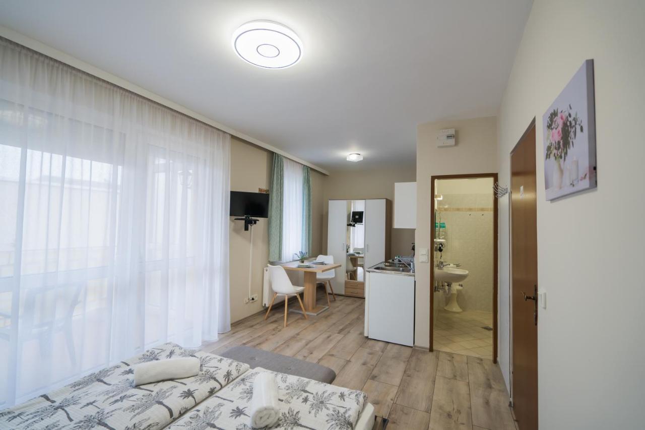Korponyi Villa Siófok Eksteriør billede