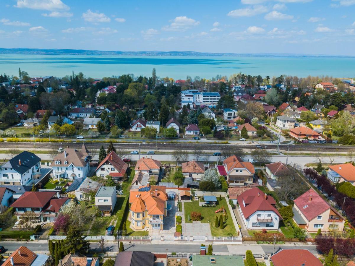 Korponyi Villa Siófok Eksteriør billede