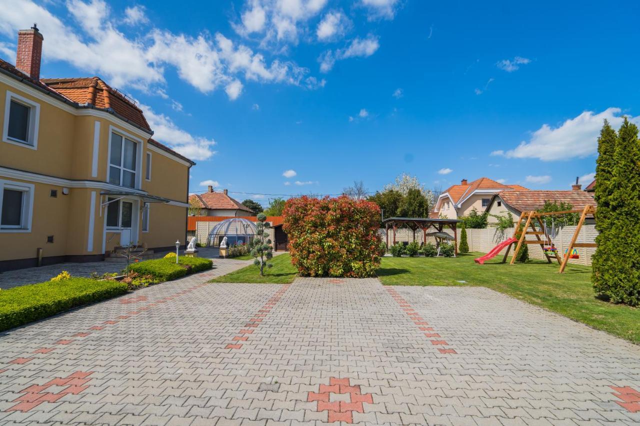 Korponyi Villa Siófok Eksteriør billede